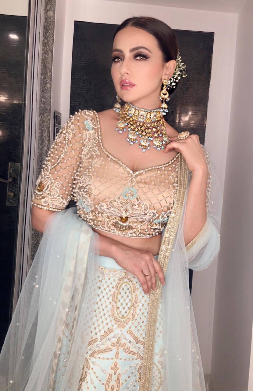 Sana Khan Jewellery